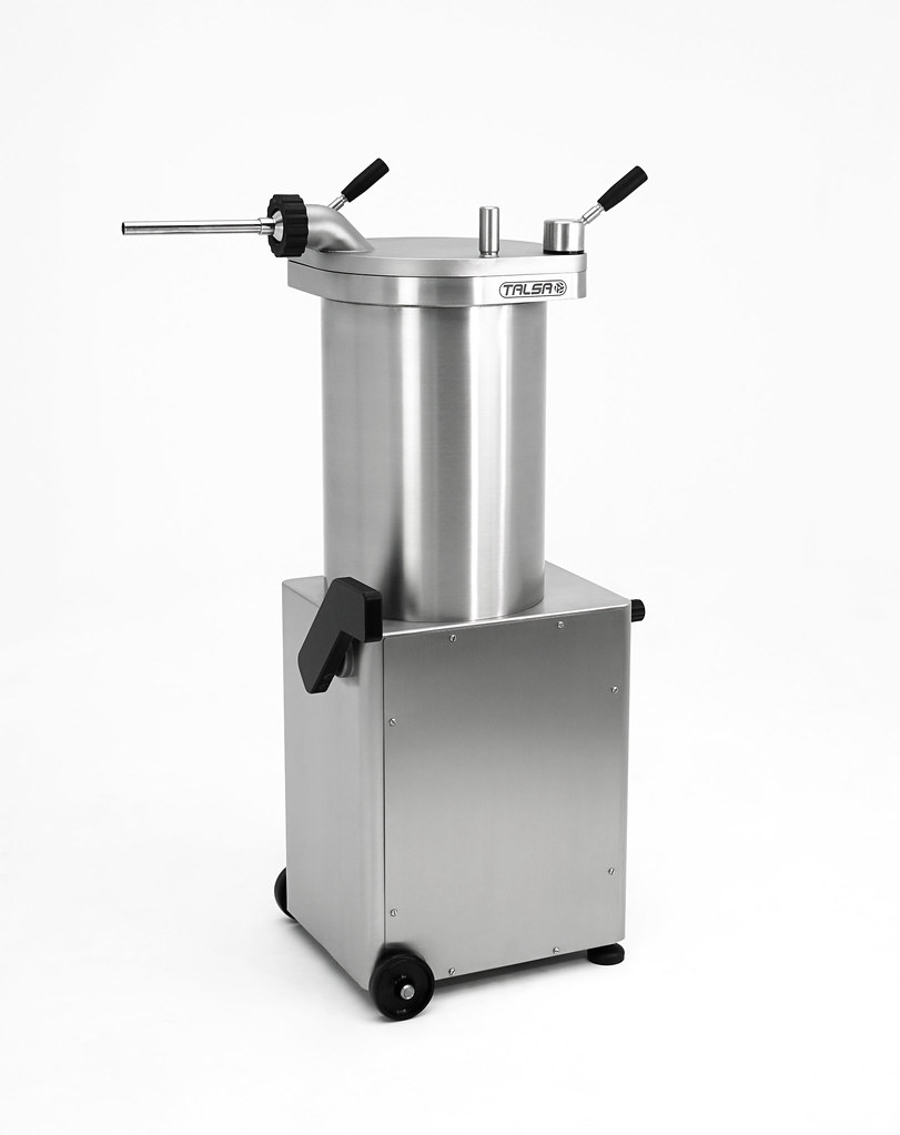 Talsa F35S 65 lb (29.5 kg) Hydraulic Piston Sausage Stuffer Stainless Steel | Trento – 208V, 3 Phase, 1100W (1.75 HP)
